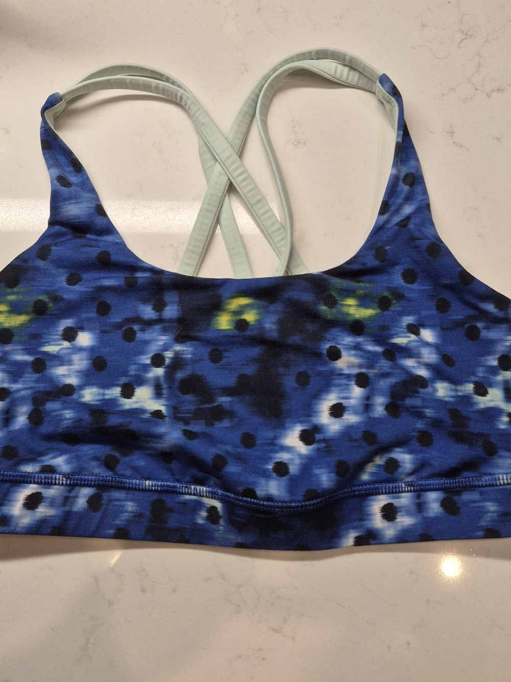 Lululemon Free To Be Bra Size 6